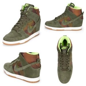 Nike Ladies | Camo/Lime Dunk Sky Hi Wedge Sneakers